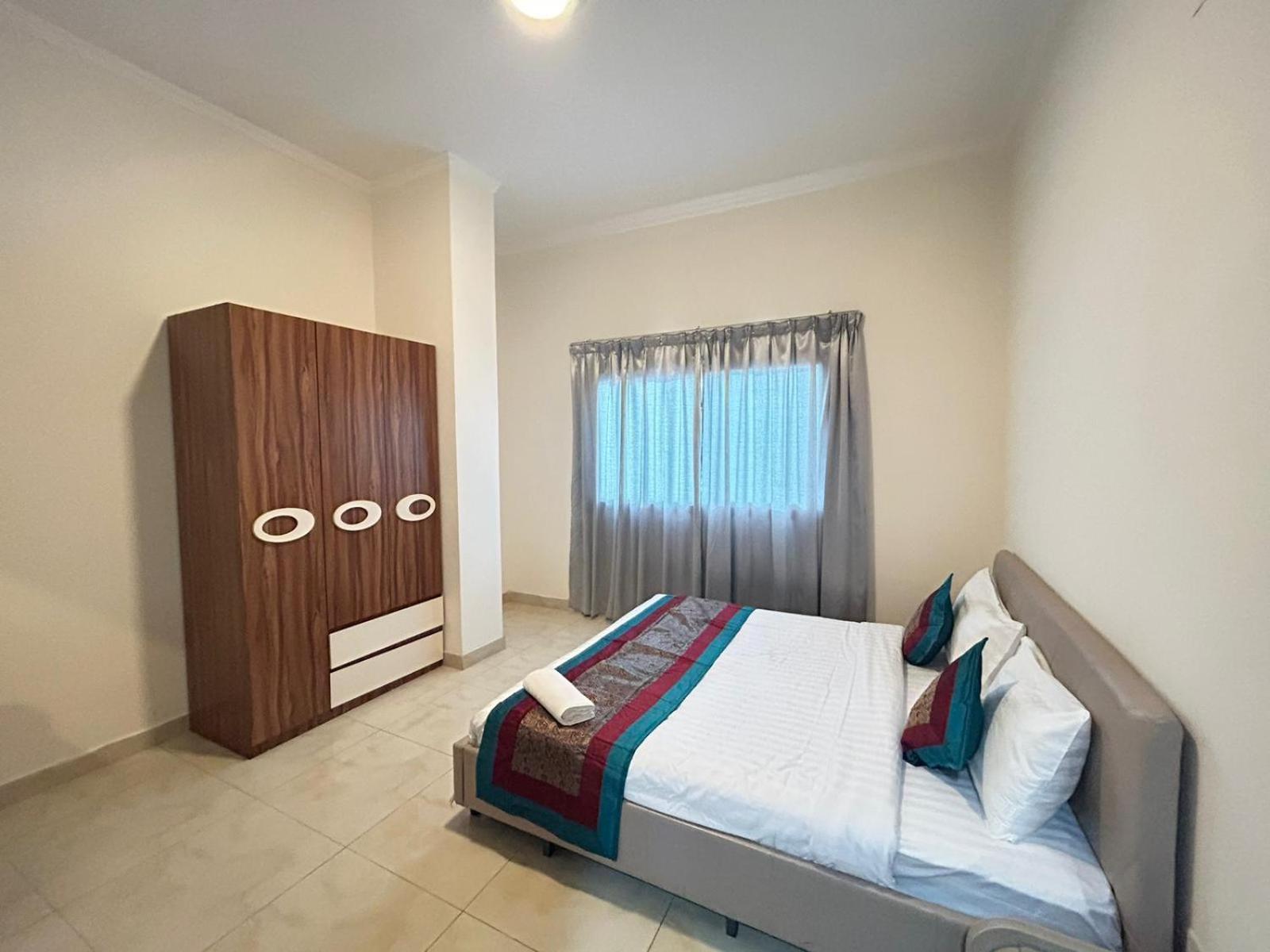 Al Hayat Suites Apartment Манама Экстерьер фото
