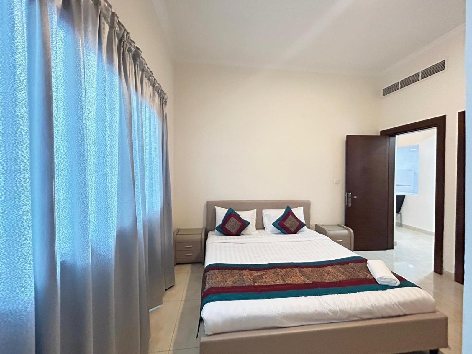 Al Hayat Suites Apartment Манама Экстерьер фото
