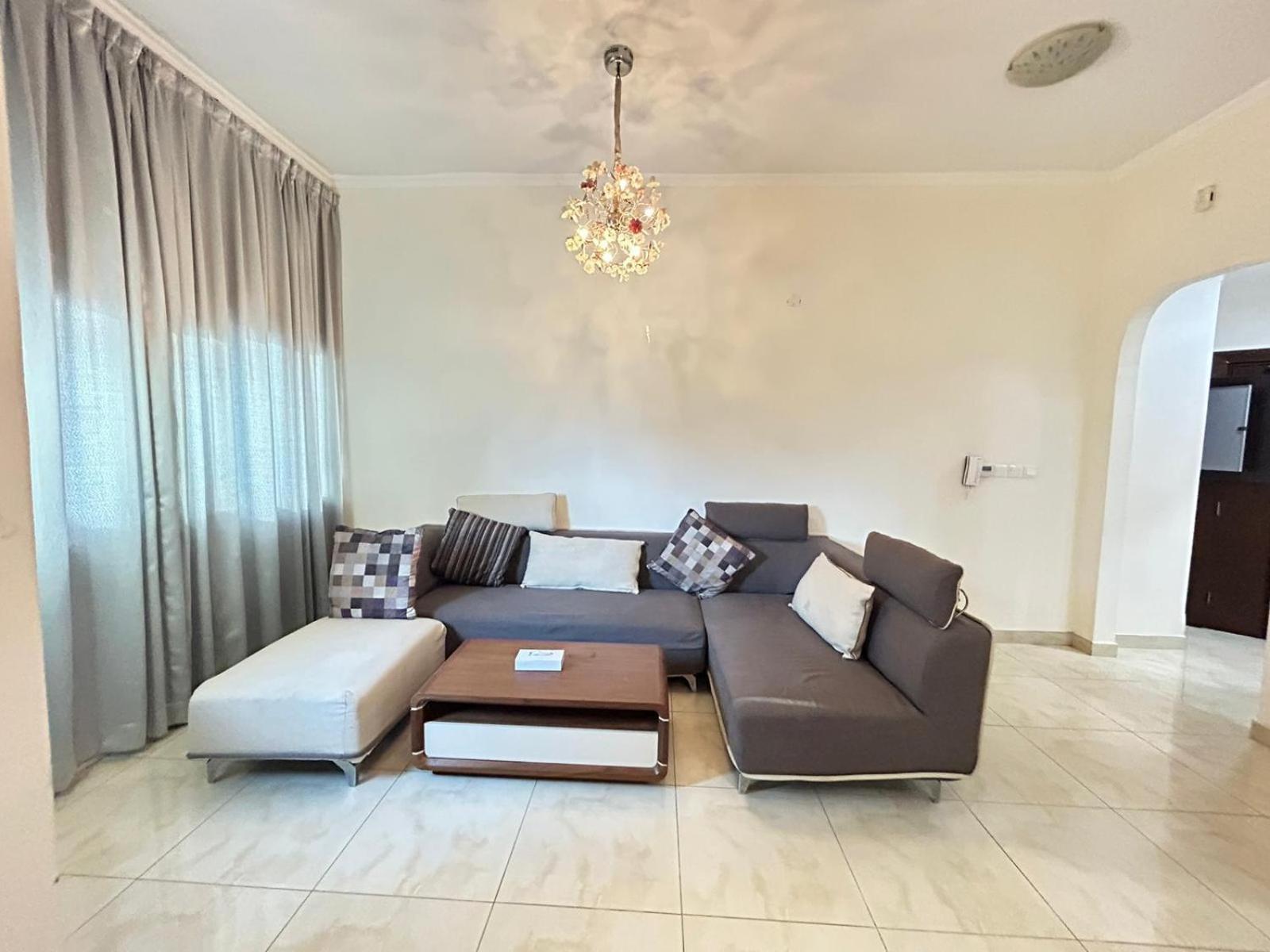 Al Hayat Suites Apartment Манама Экстерьер фото