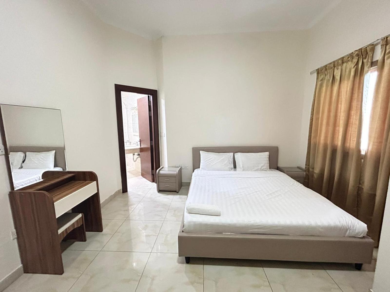 Al Hayat Suites Apartment Манама Экстерьер фото