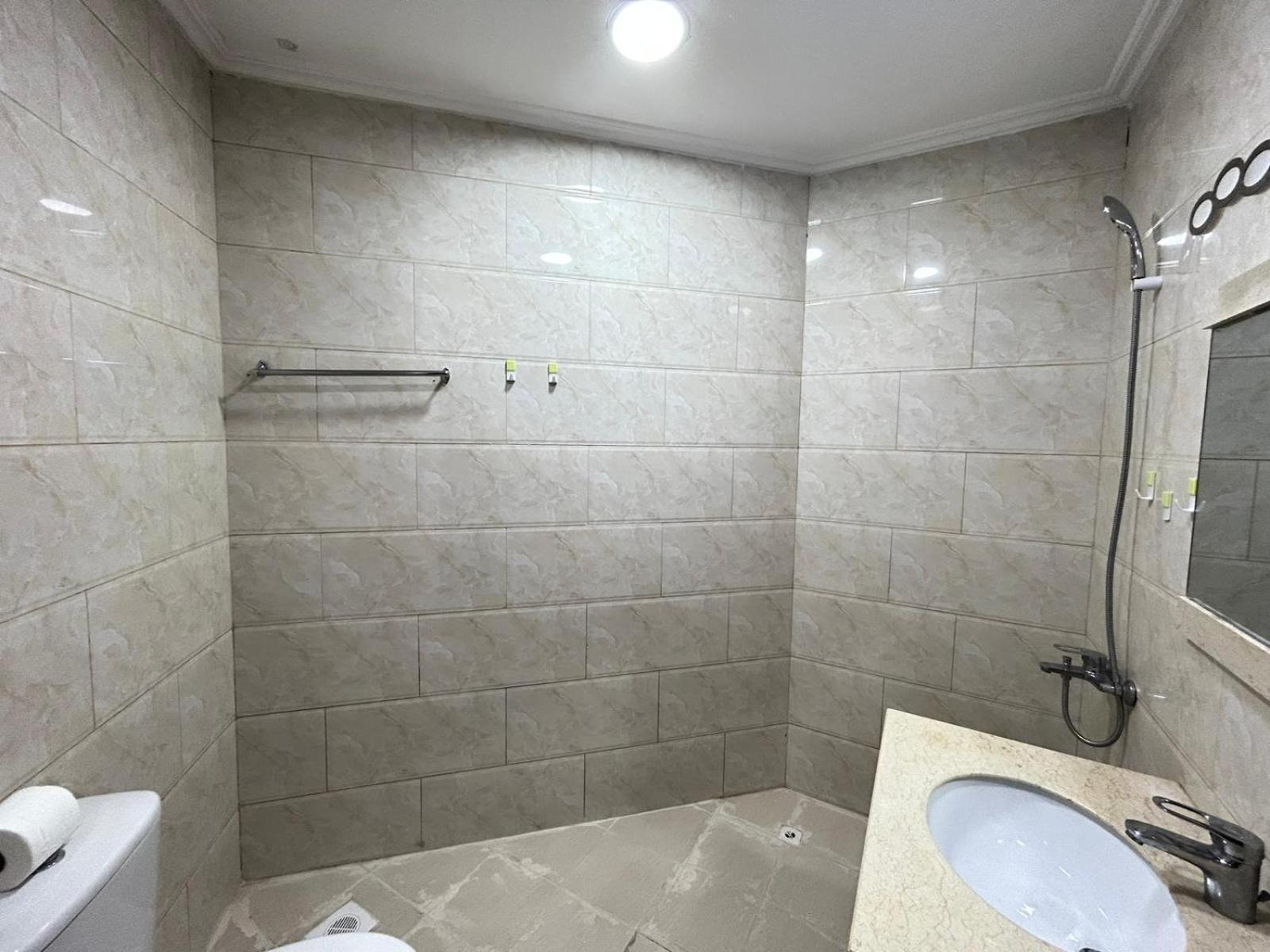 Al Hayat Suites Apartment Манама Экстерьер фото